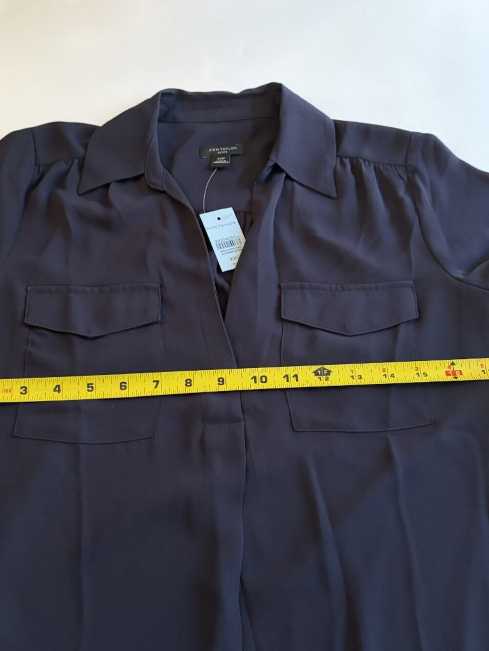 Ann Taylor Navy Blue NWT Silky long Sleeve Blouse Women Size XXS Petite Casual - Picture 7 of 7
